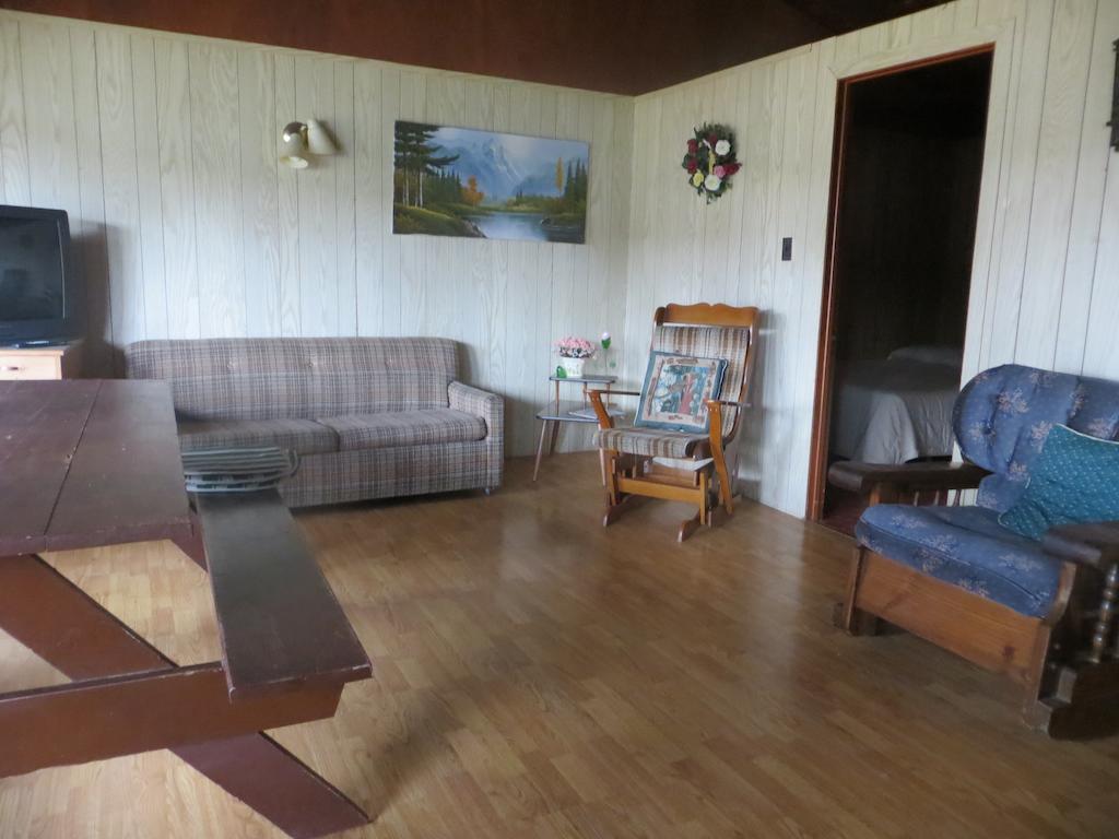 Maciver'S Motel And Camp Blind River Quarto foto